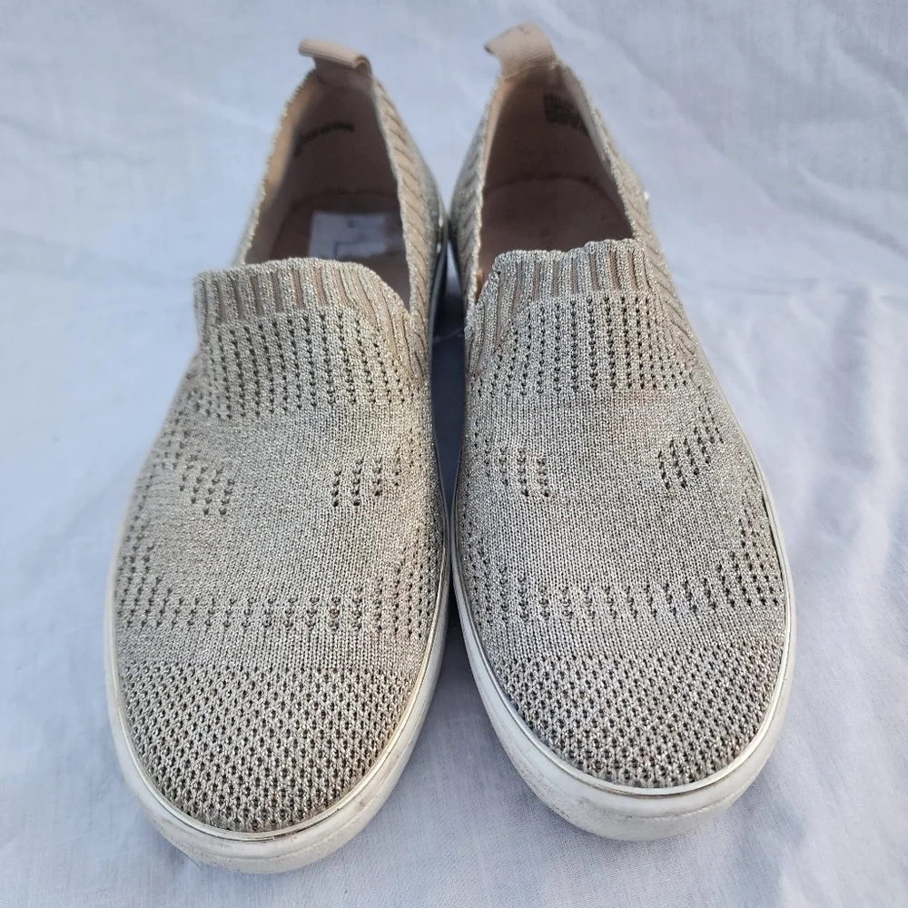 Andiamo Gold Shimmer Mesh Stretch Pull on Casual Shoe Sz 7.5